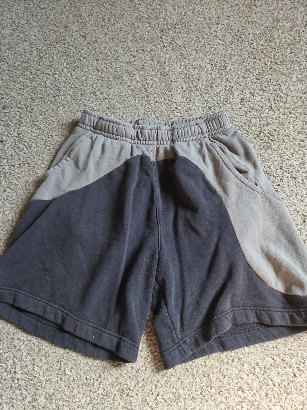 Men's Two-Tone Casual Nike Shorts - Black and Light Gray